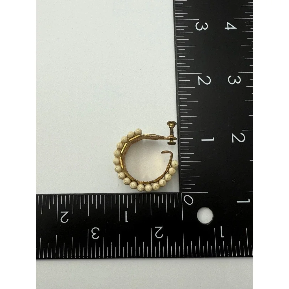 Vintage Mid Century Cream‎ Beaded Hoop Earrings Gold Tone Screw Back Ivory White